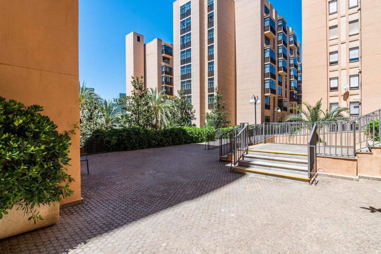غرناطة Tuguest Congresos Apartment المظهر الخارجي الصورة